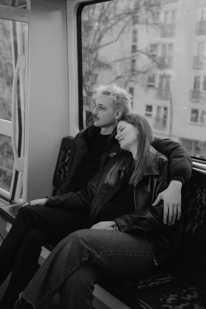 DIT08593 2 2 683x1024